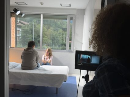 Equipo de RTVE junto a profesionales de la Unidad de Psiquiatría Legal de Ospitalarioak Fundazioa Euskadi