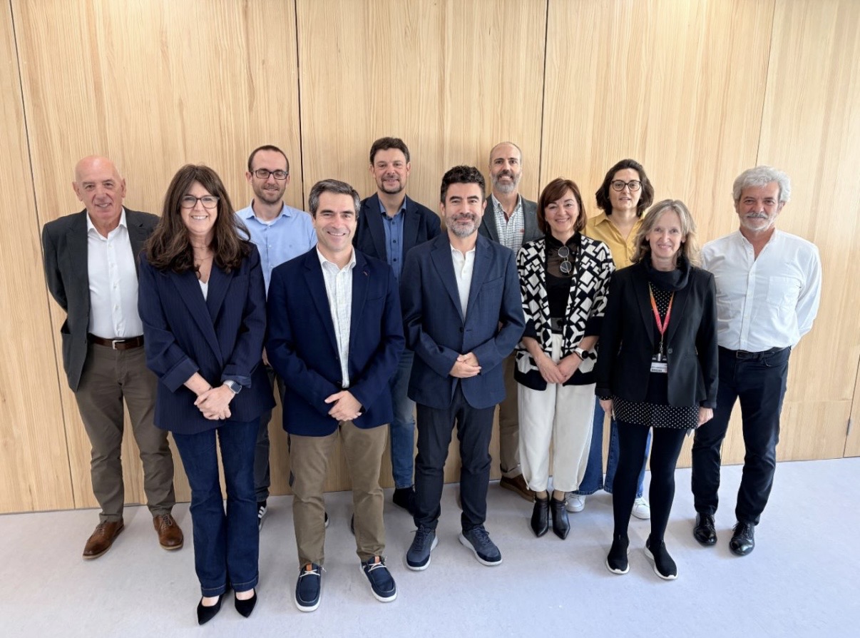 Manuel Murie, neurólogo de Ospitalarioak Fundazioa Euskadi, durante la jornada de ADACEN sobre rehabilitación del ictus en Pamplona.